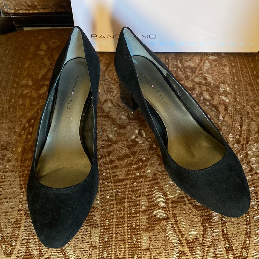 Bandolino Black Chunky Heels size 8M